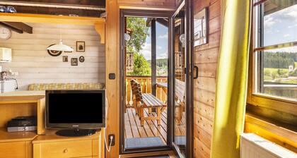 Ferienhaus 'Sommerberg' mit Bergblick, Balkon und WLAN