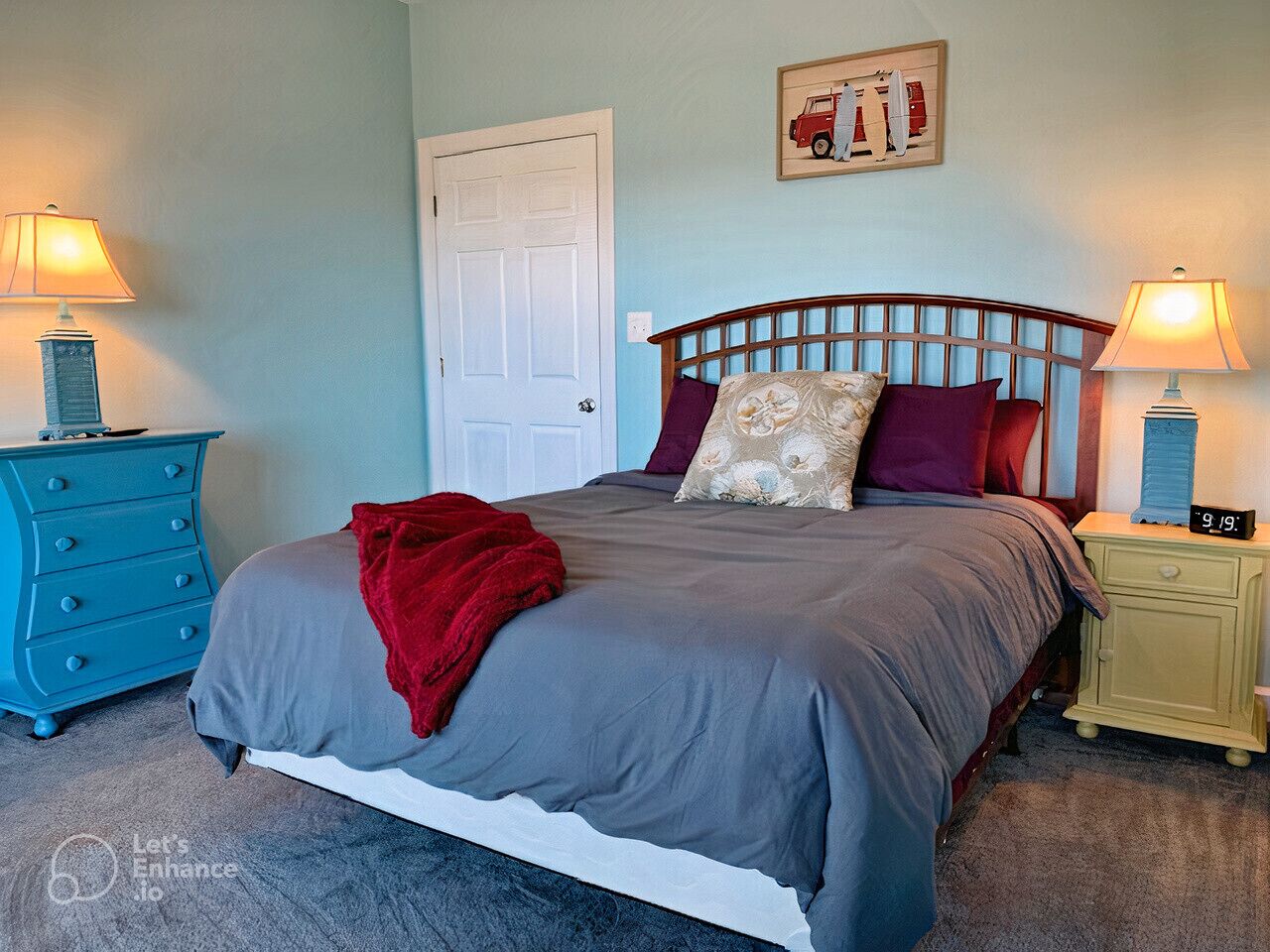 New listing - spacious 4BR/4BA with pool, elevator, easy beach access & VIEWS!