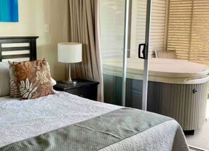 1 bedroom, internet, bed sheets