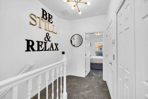 Interior - Be still and relax (Clermont)