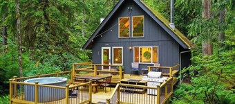 Mt Bakers Couples Cabin Escape -Hot Tub & Romance