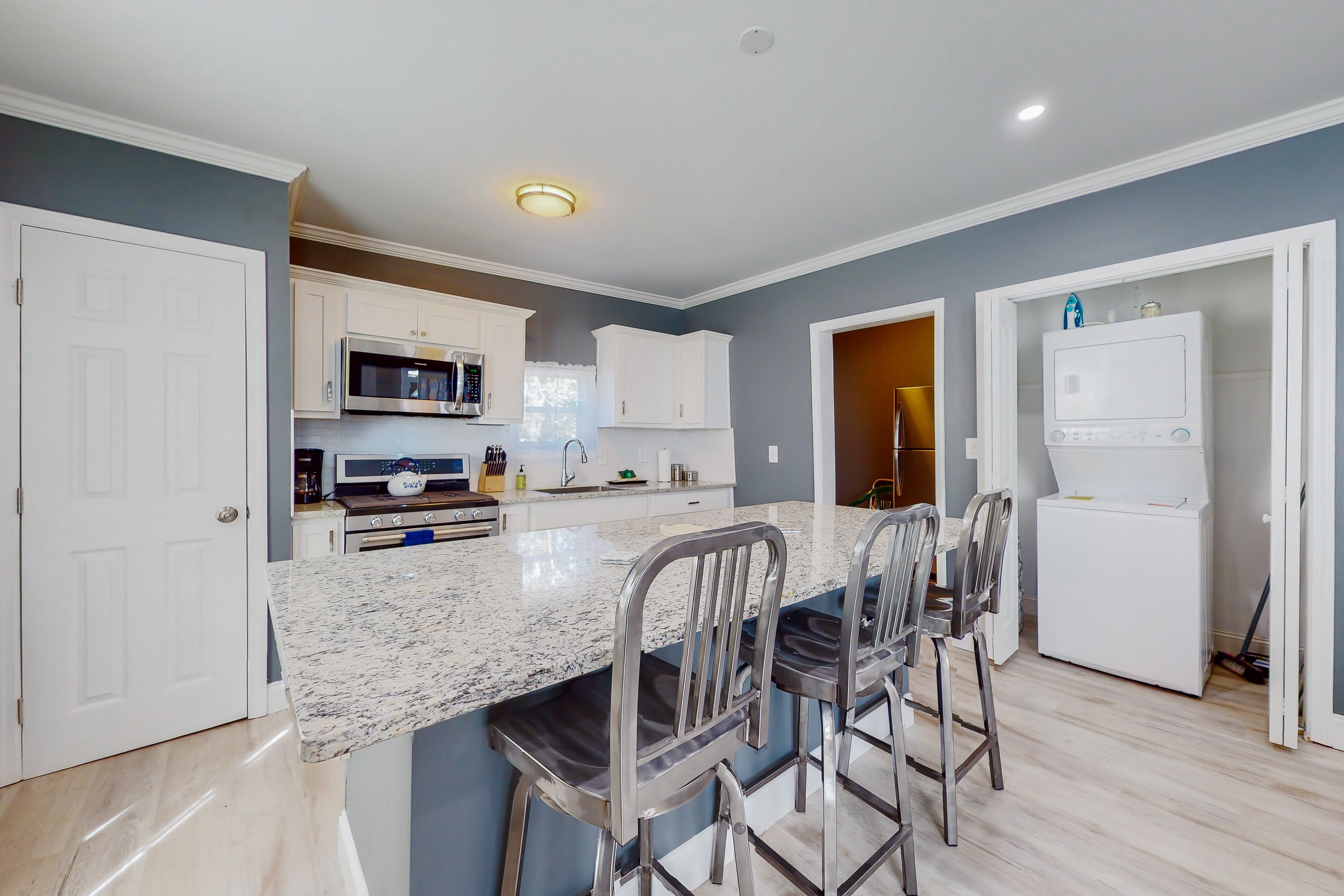 Updated home near downtown with W/D & central AC - easy drive to beach