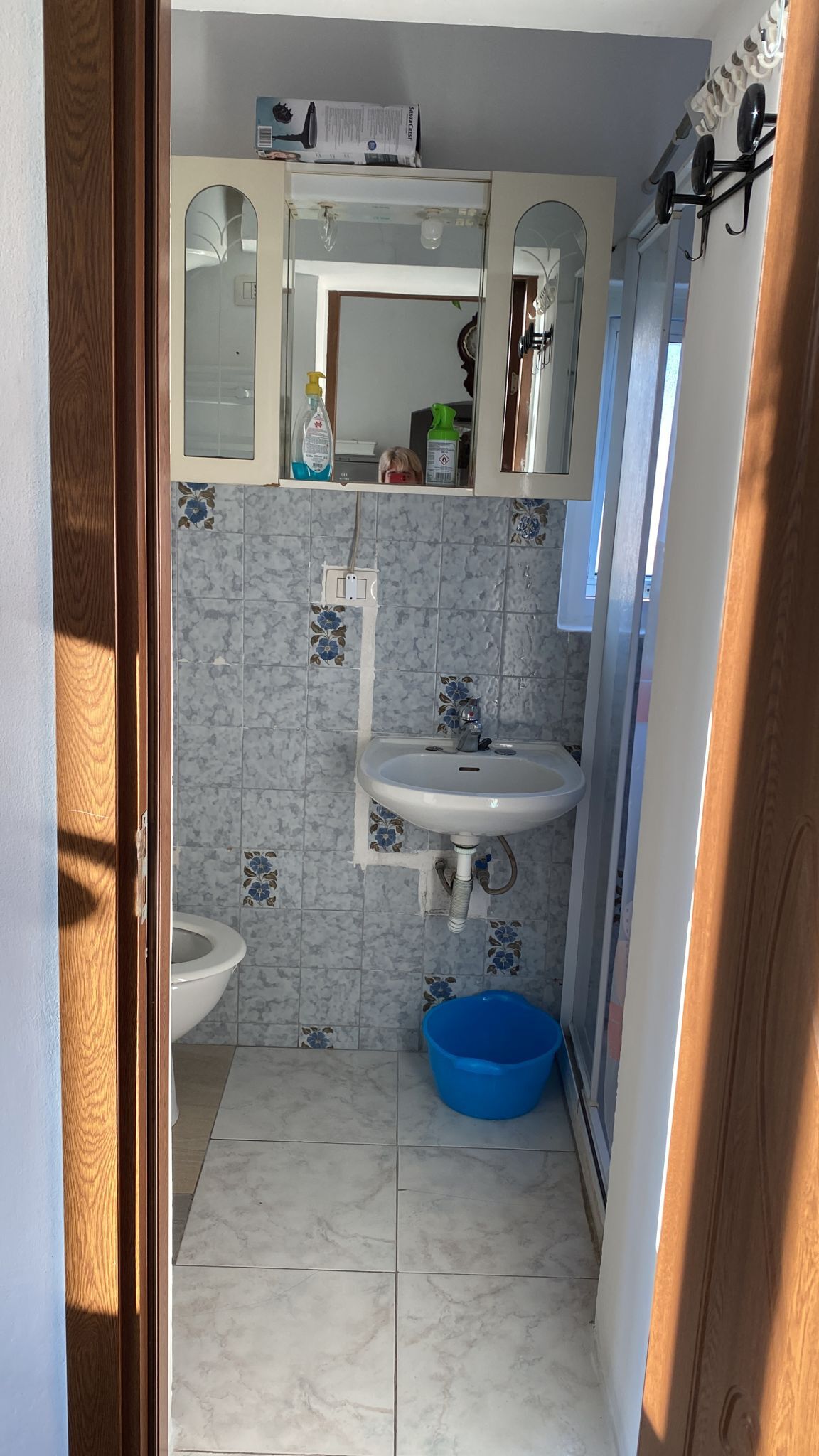 Private room in charming apartment