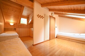 2 Schlafzimmer, Bügeleisen/Bügelbrett, WLAN