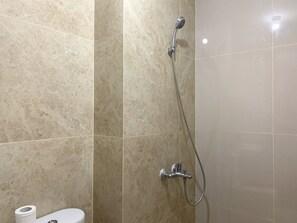 Bathroom - Elegant Studio At Transpark Cibubur Apartment Near Shopping Mall (Depok)