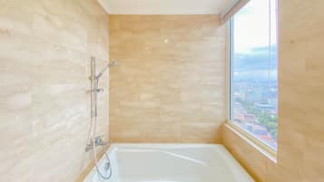 Apartment, 2 Bedrooms | Bathroom