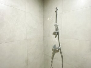 Apartment | Badezimmer