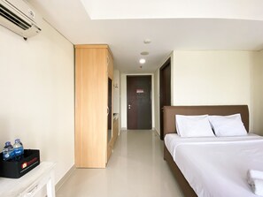 Apartment - Comfy And Tidy Studio At Pollux Chadstone Apartment (Cikarang)