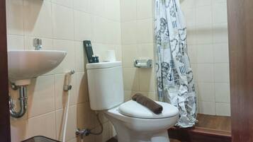 Apartment, 1 Bedroom | Bathroom