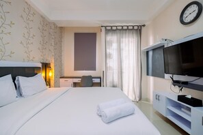 Apartment - Cozy Style And Good Deal Studio Signature Park Grande Apartment (Jakarta)