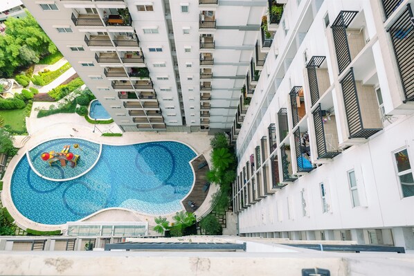 Exterior - Minimalist And Best Deal Studio Room At Signature Park Grande Apartment (Jakarta)
