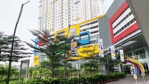 Exterior - Minimalist And Best Deal 2Br At Bassura City Apartment (Jakarta)