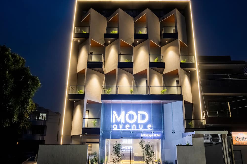 MOD AVENUE