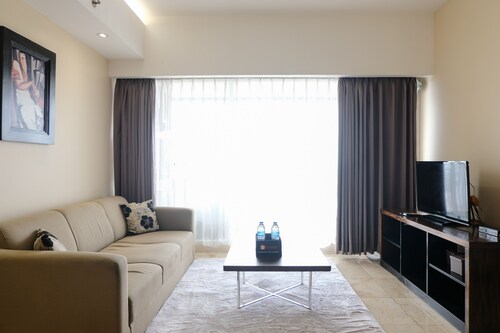 Homey 3Br Apartment At Braga City Walk
