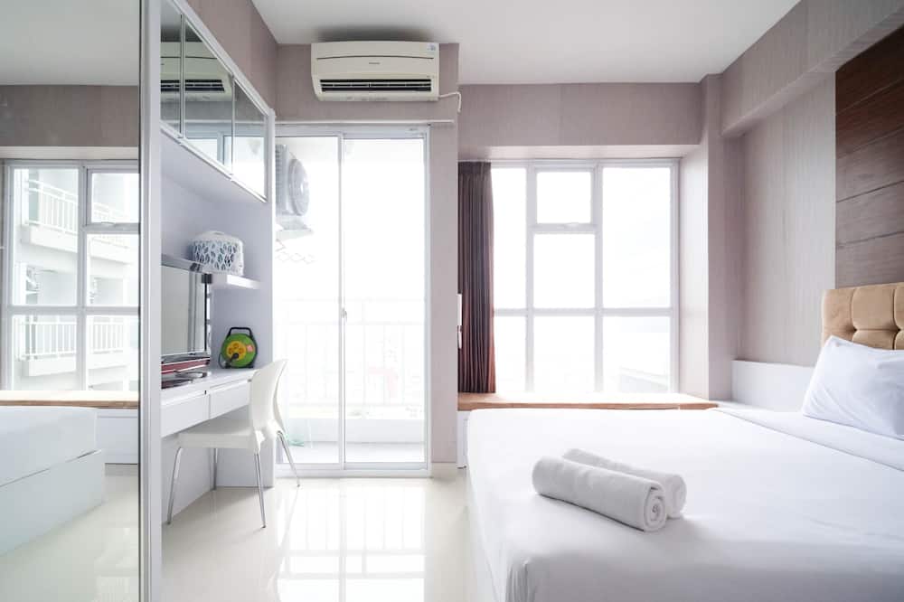 Homey And Cozy Living At Studio Taman Melati Surabaya Apartment
