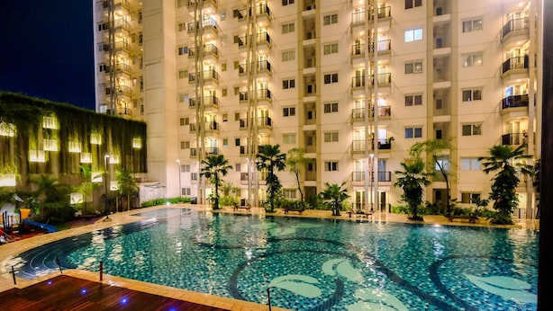 Unclassified image, 1 of 21, button - Strategic And Comfort 2Br Apartment At Signature Park Grande (Jakarta)