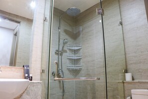 Apartment, 1 Bedroom | Bathroom