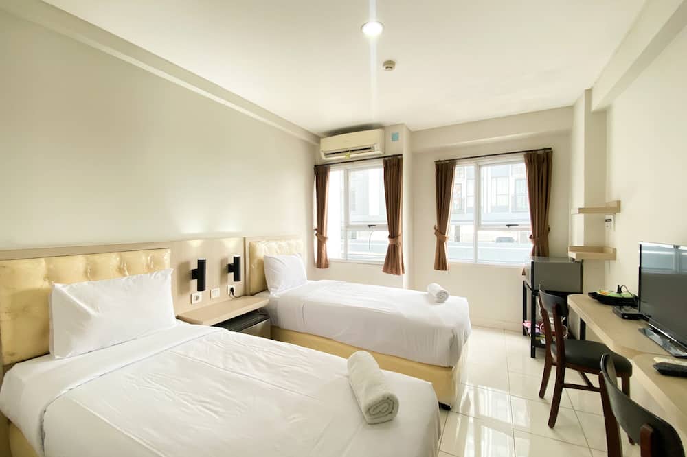 Comfort And Homey Studio Room (No Kitchen) Elvis Tower Apartment