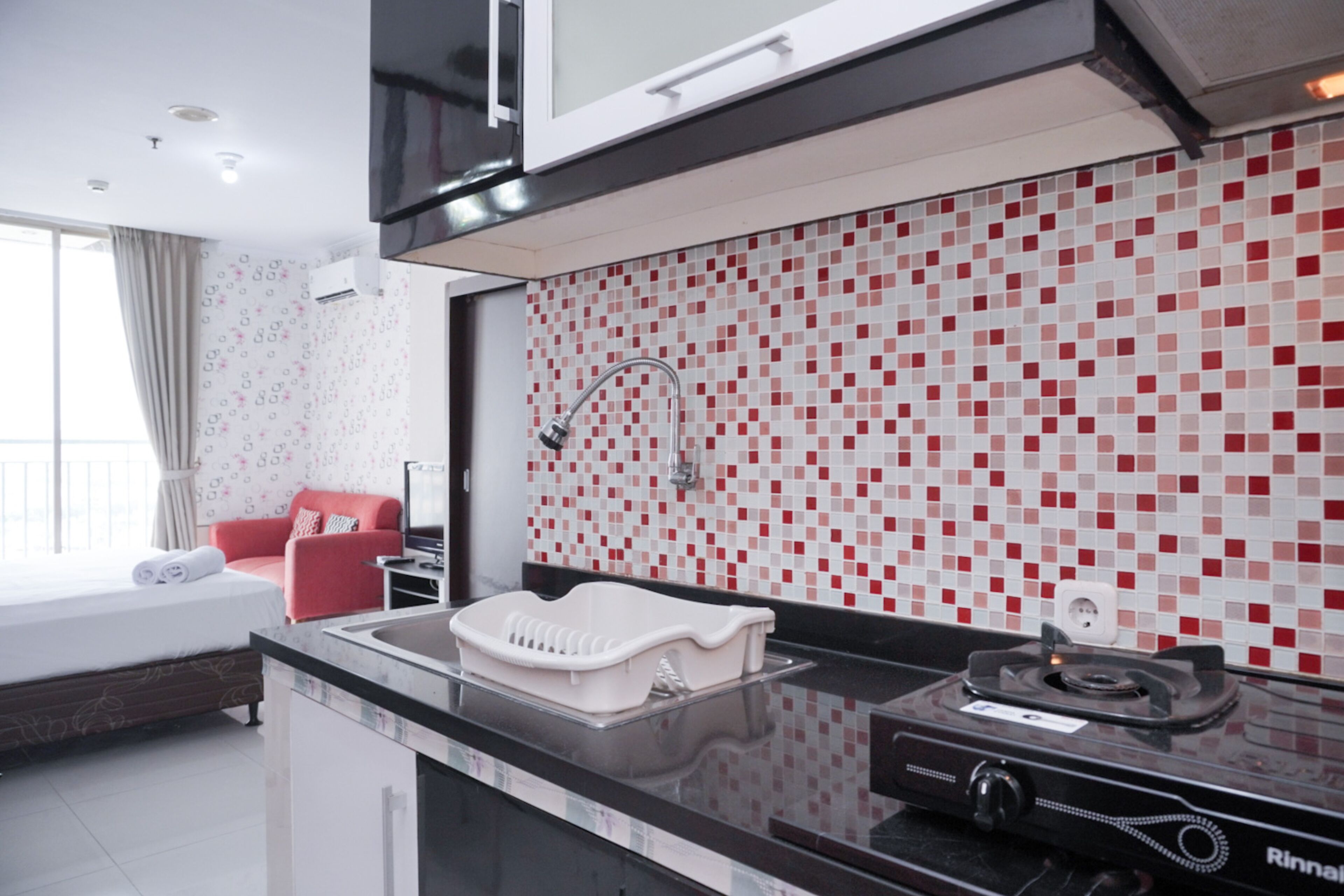 Apartment | Private kitchen | Full-size fridge, stovetop