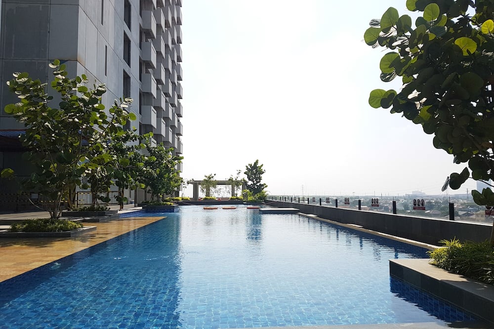 Spacious And Homey 2Br At Tree Park City Cikokol Apartment