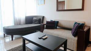 อพาร์ทเมนท์, 2 ห้องนอน | บริเวณนั่งเล่น