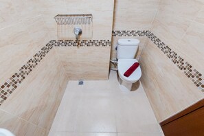 Bathroom - Great Choice And Cozy Studio Apartment B Residence (Pagedangan)