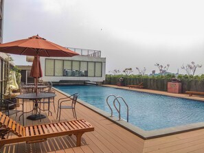 Outdoor pool - Cozy Stay Studio At Dave Apartment (Depok)