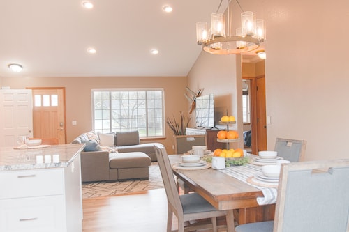 National Park Retreat · Sleeps 14 · Hot Tub · Arcade Game Room · Near Lake CDA