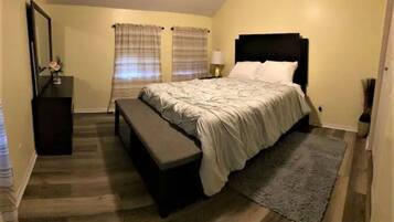 3 bedrooms, WiFi, bed sheets