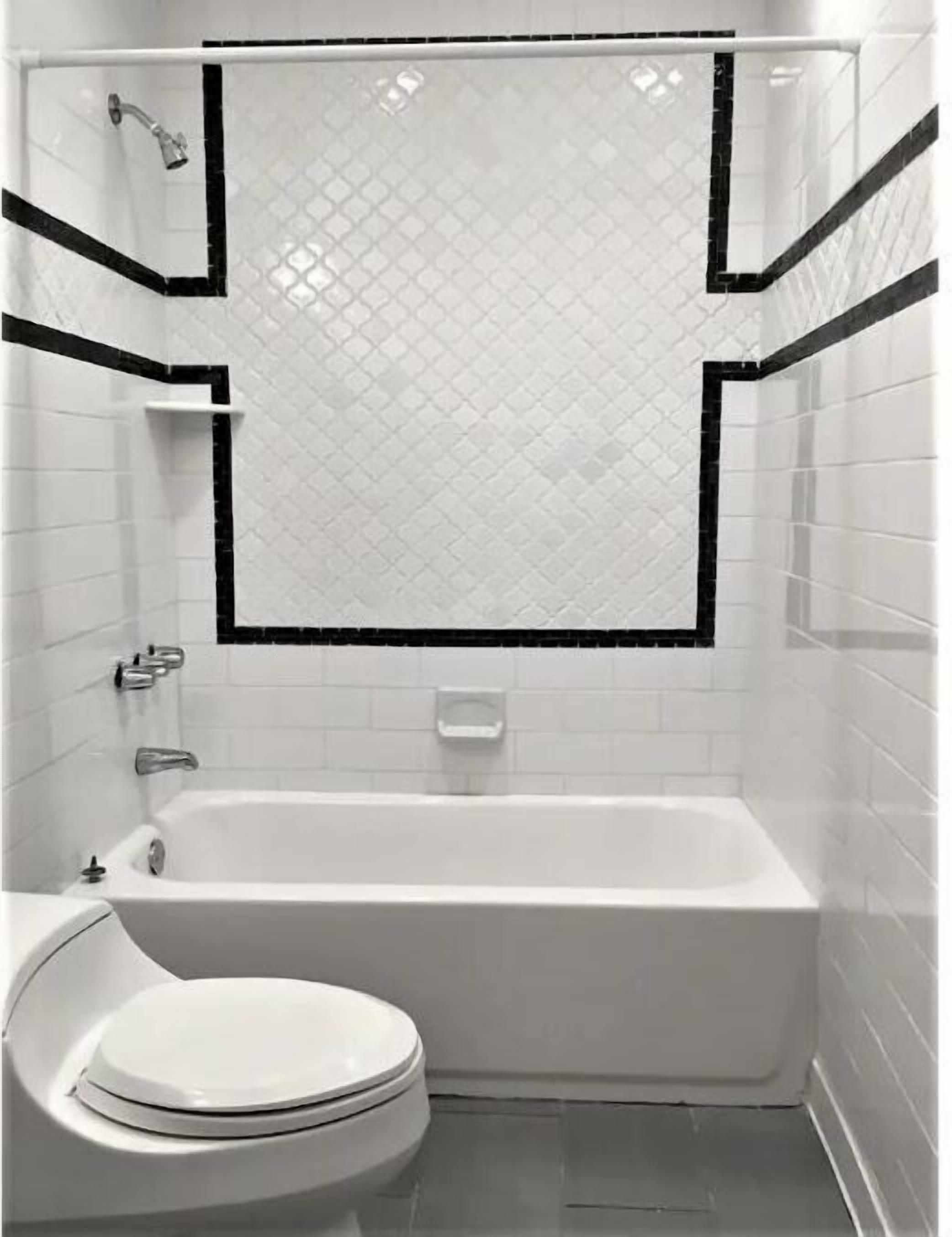 Serviettes fournies, savon, papier toilette