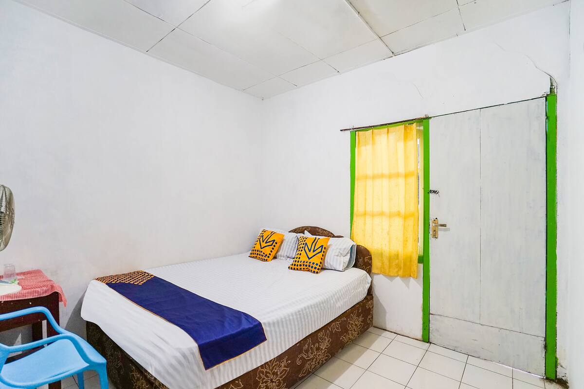 Basic Double Room