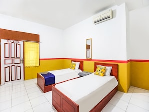 Economy Twin Room