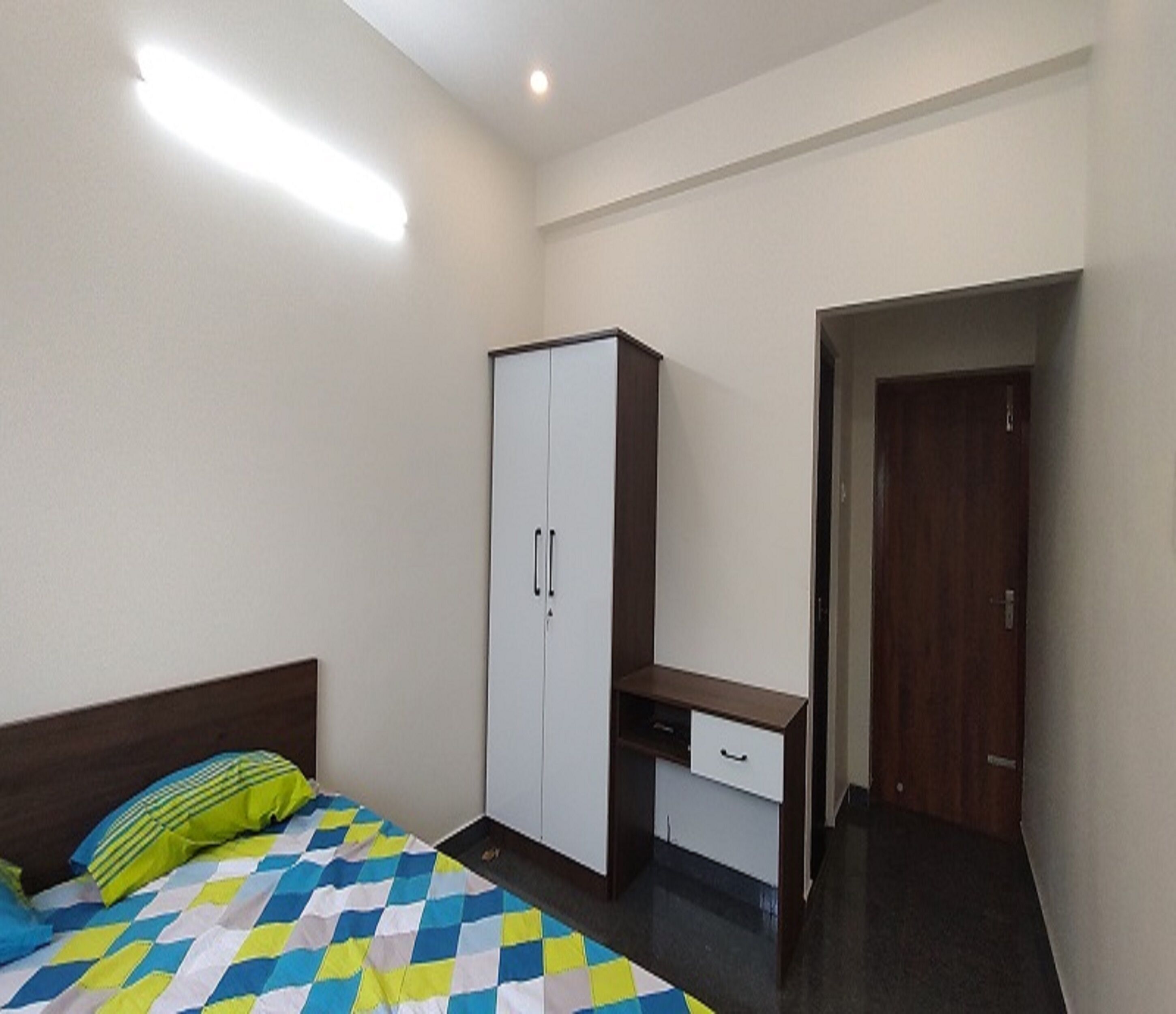 Premium bedding, free WiFi, bed sheets