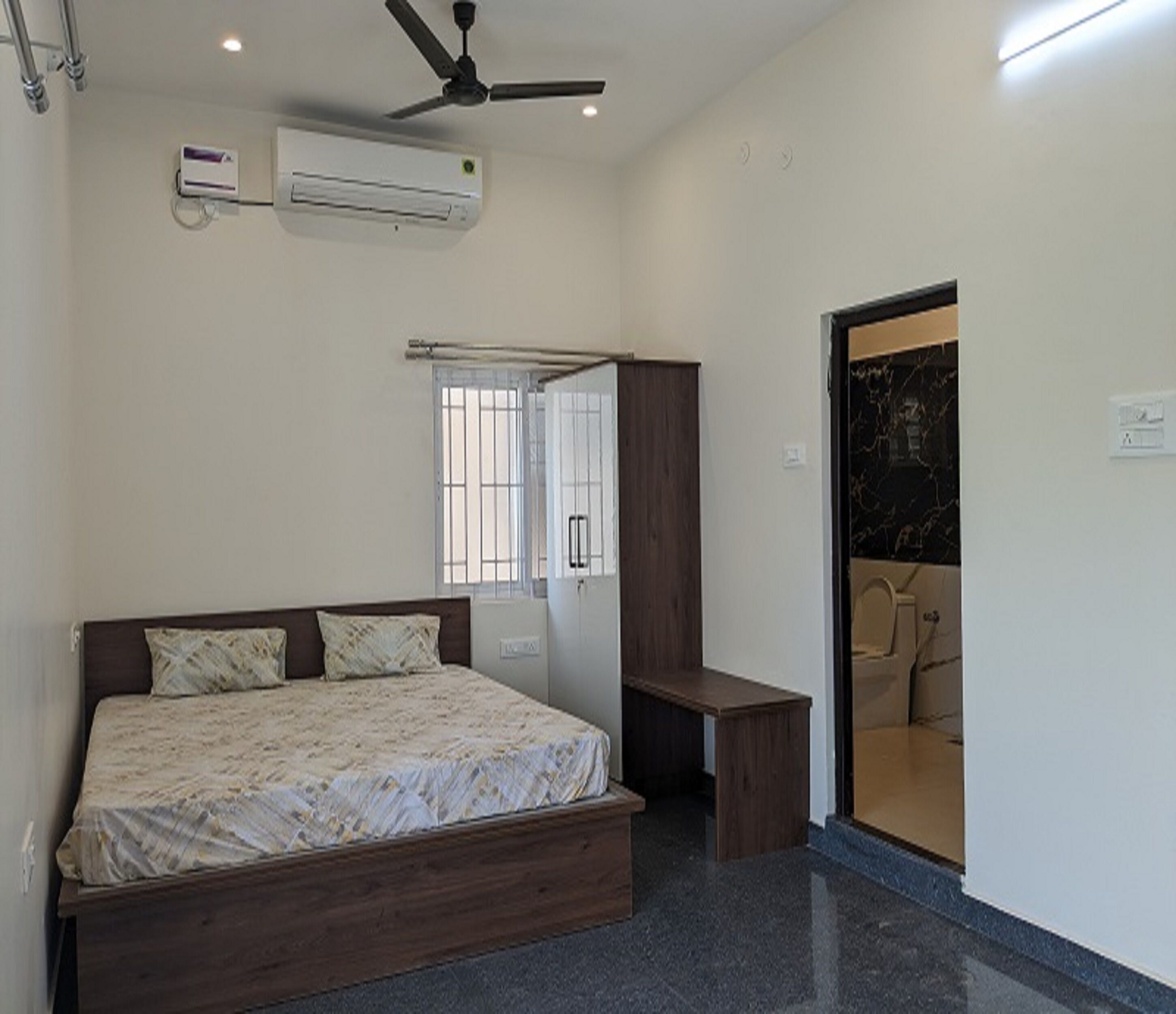 Premium bedding, free WiFi, bed sheets