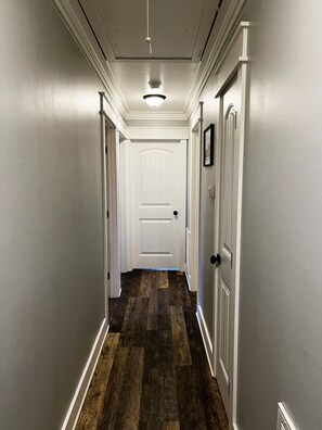 Interior - SC Farmstead Cottage with modern amenities and farm views (Belton)