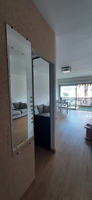 Interior - Appartement 6 Personnes Plage AU Bout DE LA RUE (Cagnes-sur-Mer)