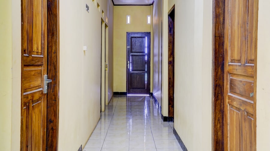 Hotel O Wisma Al-fahmi Syariah