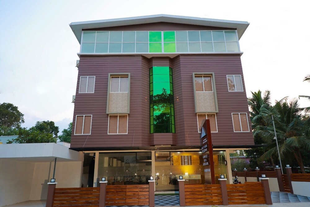 Delano Residency