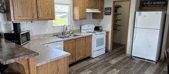 FS Rental #1 - 5mins to Black River