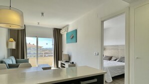 1 bedroom, iron/ironing board, WiFi, bed sheets - FESTASTAR 406 (Estartit)