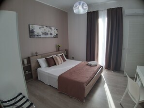 Deluxe-Zimmer | Bettwäsche aus ägyptischer Baumwolle, hochwertige Bettwaren