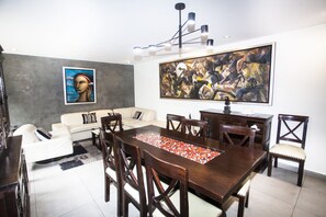 Interior - Beautiful penthouse in front of the park in the best area. (Santiago de Surco)