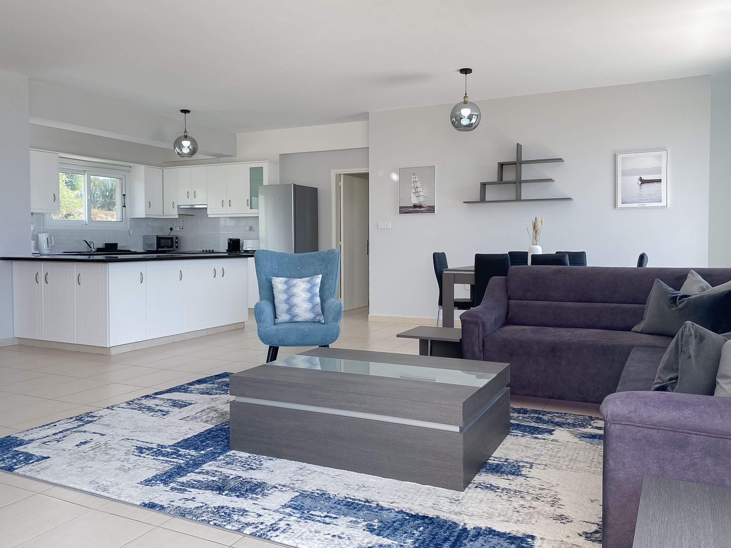 Phaedrus Living Sunset View Flat Mesogi