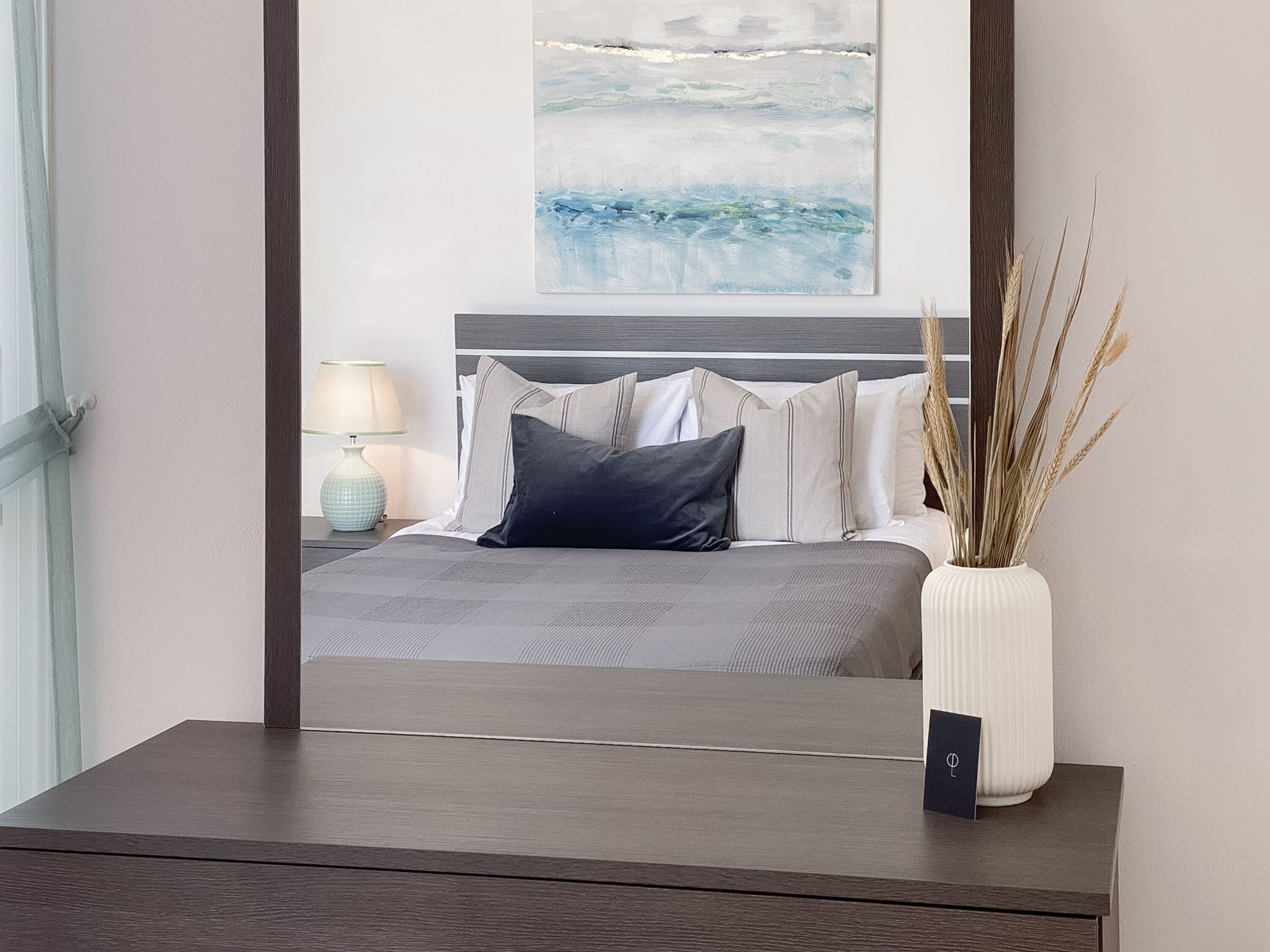 Phaedrus Living Sunset View Flat Mesogi