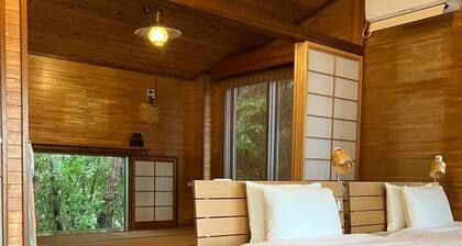 Oneday lodging in the forest 1 night with break / Kunigamigun Okinawa