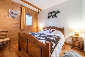 2 slaapkamers, een strijkplank/strijkijzer, gratis wifi