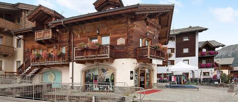 Exterior
