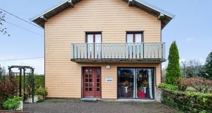 Maison des 4 Vents: Mountain View, Private Terrace & Wi-Fi