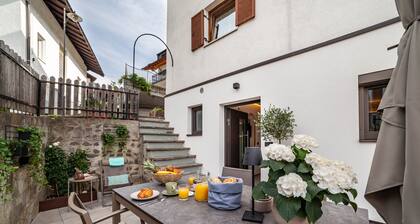 Appartement "Maja" avec vue sur les montagnes, jardin privé et Wi-Fi