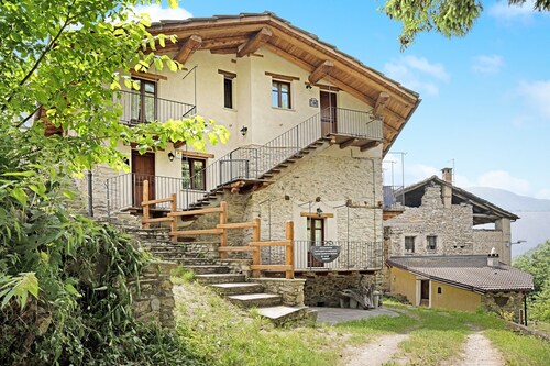 Holiday Apartment "Stella Alpina Tano Di Grich" with Mountain View, Shared Terrace & 2 Balconies